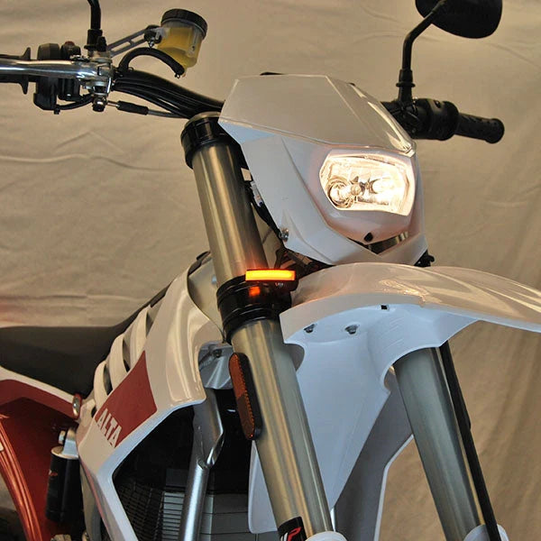 Alta Redshift Front Turn Signals instructions