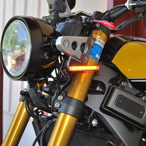 Yamaha XSR 900 Front Turn Signals