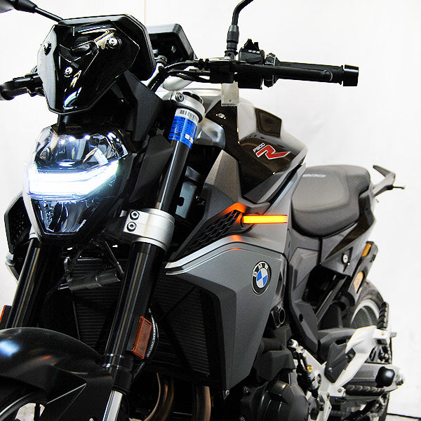 BMW F900R Front Turn Signals (2020 - Present)