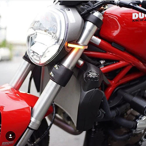 Ducati Monster 1100 Front Turn Signals (2009-2013) Instructions