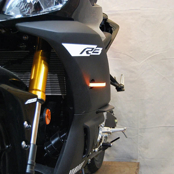Yamaha R3 Front Turn Signals (2019-2024) Instructions