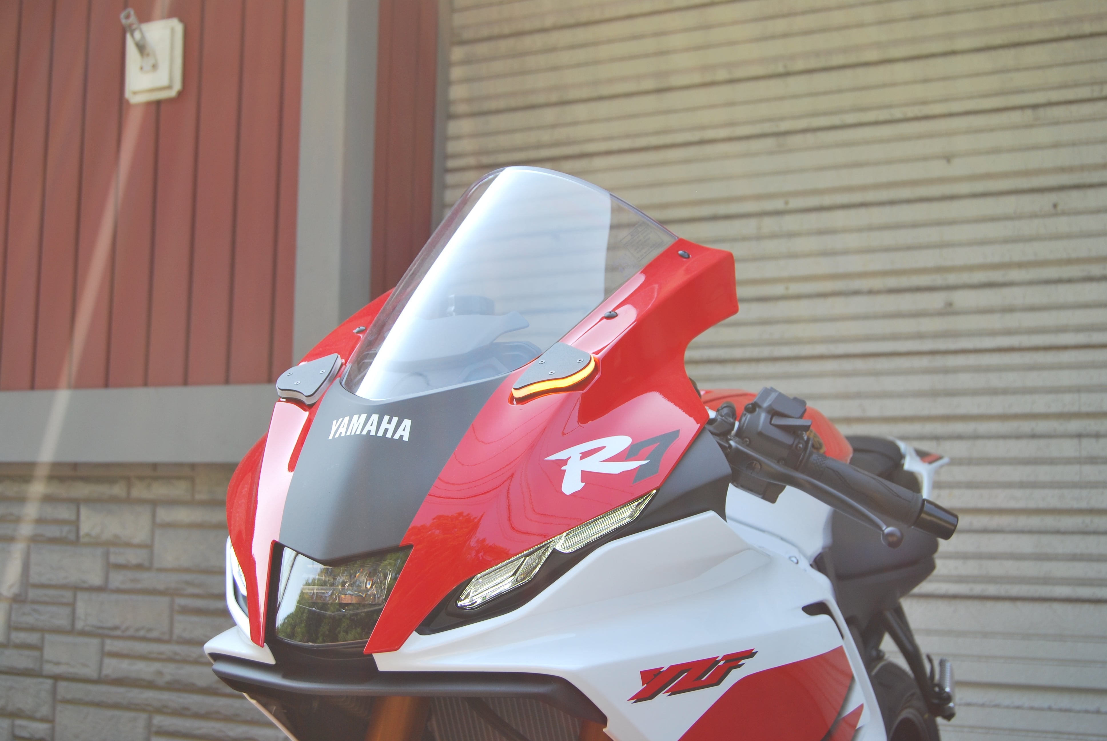 Yamaha R7 Front Turn Signals (2026 - Present)