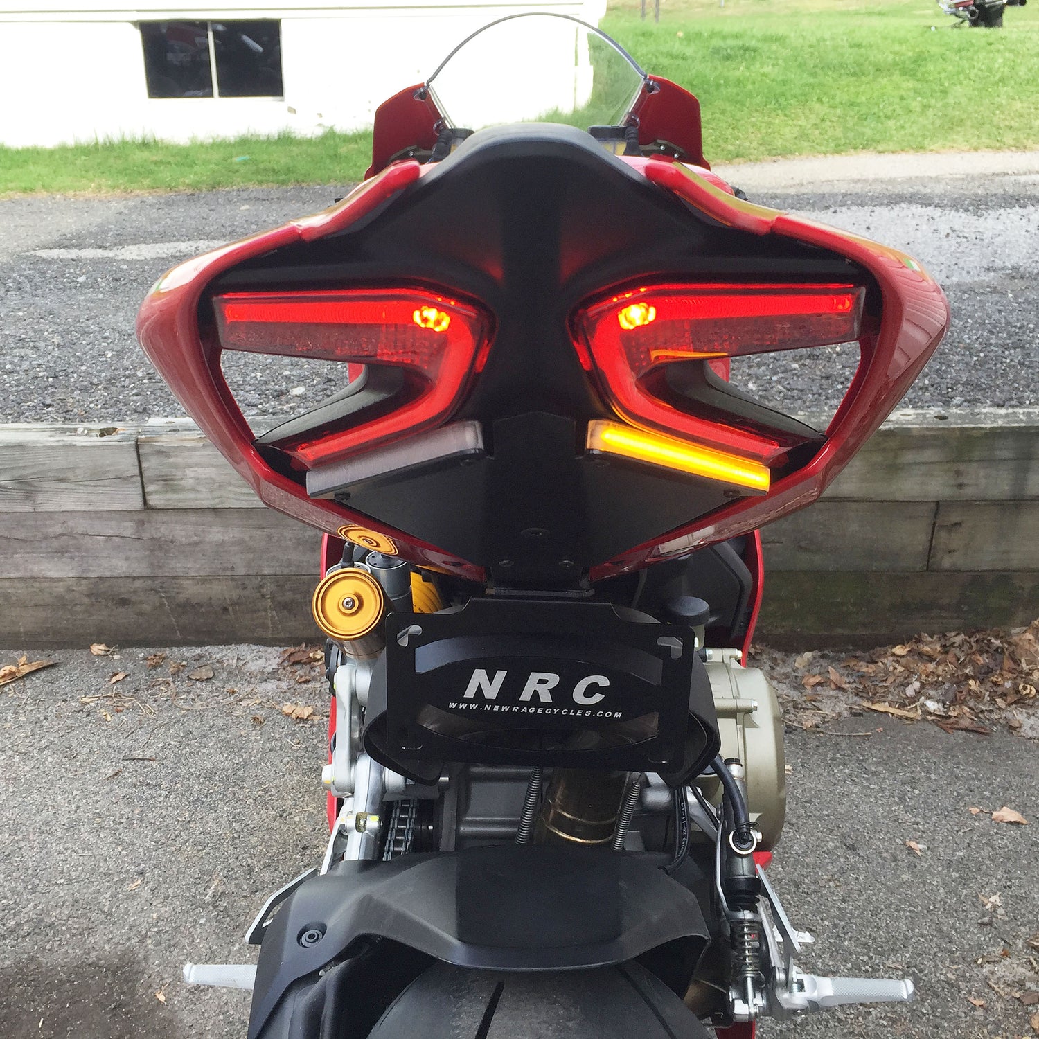 ducati 959 tail tidy