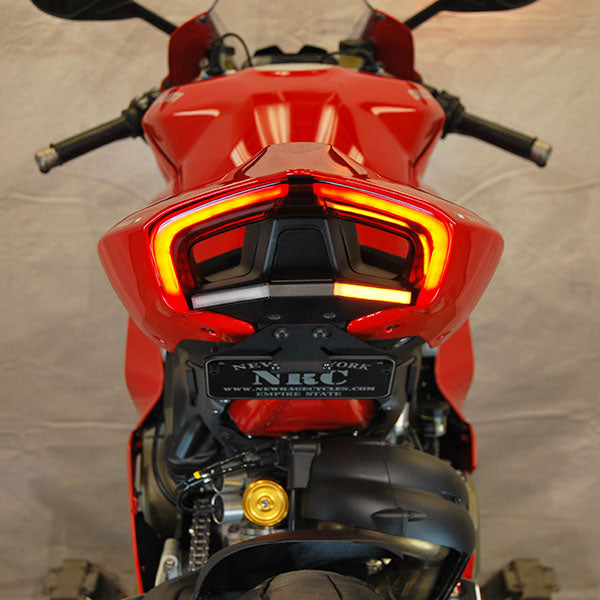 Ducati streetfighter v4 on sale tail tidy