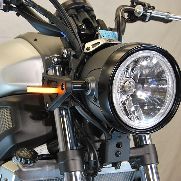 Yamaha XSR 700 Front Turn Signals